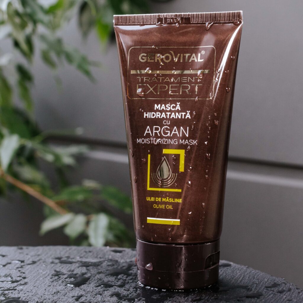 masca de par hidratanta cu argan gerovital tratament expert